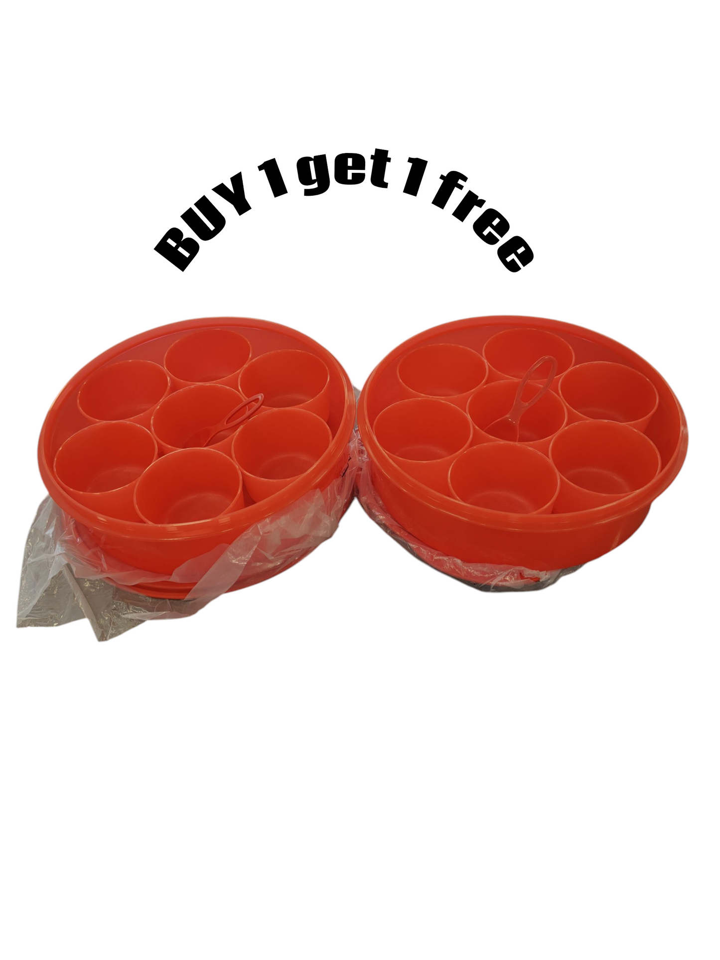 Tupperware spice box -1+1